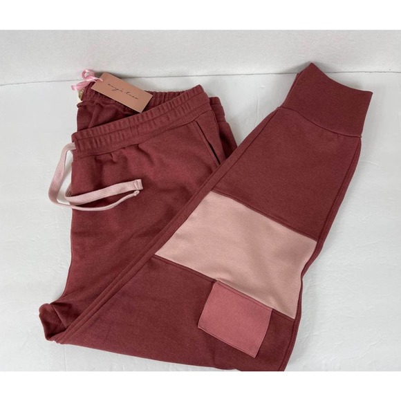 Evy's Tree The Joggers in Patchwork XL - Picture 2 of 4